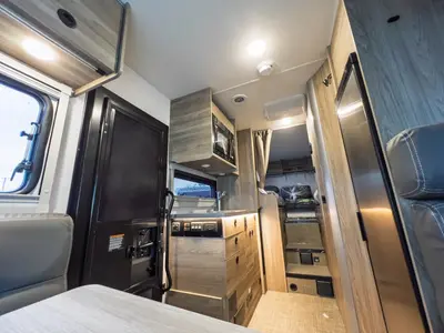 2027 Winnebago Ekko photo 8