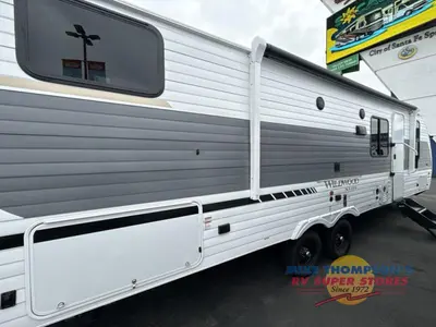 2026 Forest River RV Wildwood X-Lite photo 9