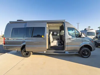 2027 Entegra Coach Insignia photo 19