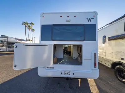 2027 Winnebago Resa IUH19DC photo 21