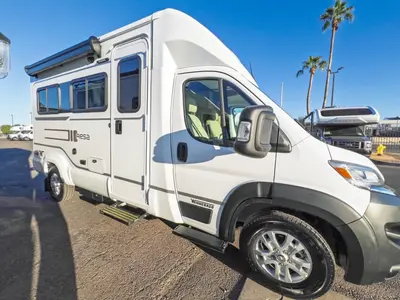 2027 Winnebago Resa IUH19DC photo 16