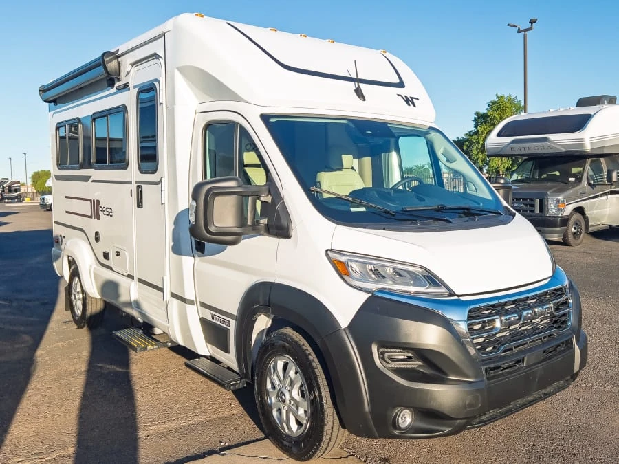2027 Winnebago Resa IUH19DC exterior