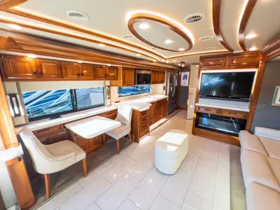 2021 Tiffin Motorhomes Allegro BUS photo 10