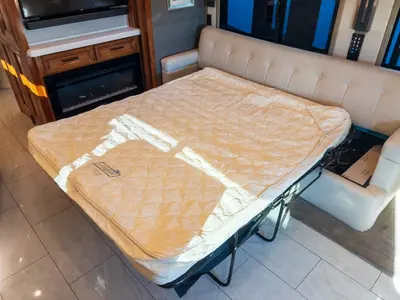 2021 Tiffin Motorhomes Allegro BUS photo 9