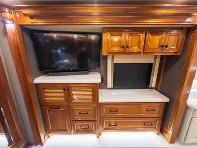 2021 Tiffin Motorhomes Allegro BUS photo 19