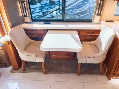 2021 Tiffin Motorhomes Allegro BUS photo 11