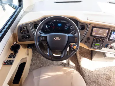 2022 Tiffin Motorhomes Allegro photo 3