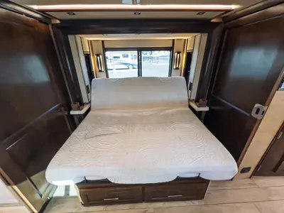 2019 Tiffin Motorhomes Allegro BUS photo 15