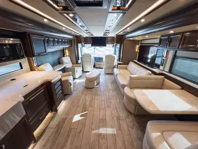 2019 Tiffin Motorhomes Allegro BUS photo 4