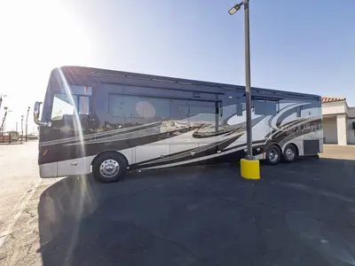 2019 Tiffin Motorhomes Allegro BUS photo 29