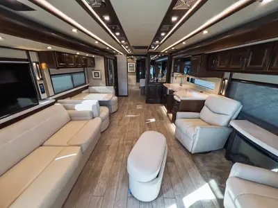 2019 Tiffin Motorhomes Allegro BUS photo 5