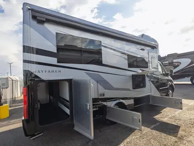 2025 Tiffin Motorhomes Wayfarer photo 18