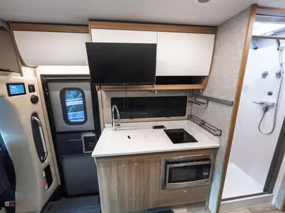 2025 Tiffin Motorhomes Wayfarer photo 10