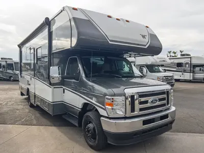 2026 Winnebago Minnie Winnie exterior