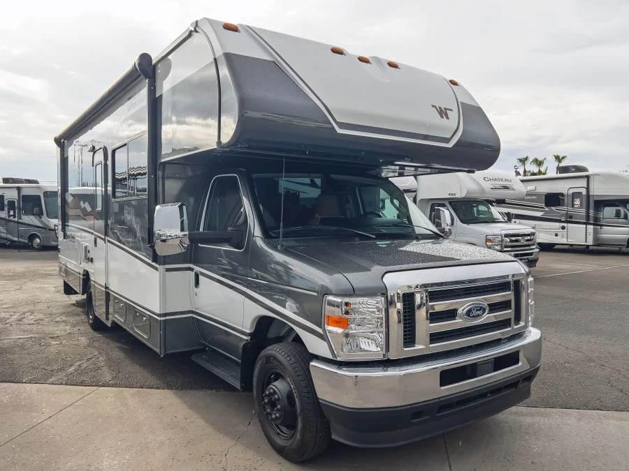 2026 Winnebago Minnie Winnie exterior