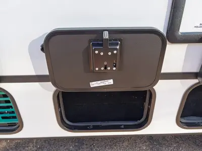 2025 Entegra Coach Condor photo 23