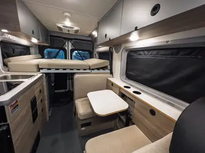 2023 Winnebago Solis Pocket photo 8
