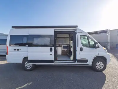 2022 Winnebago Travato photo 18