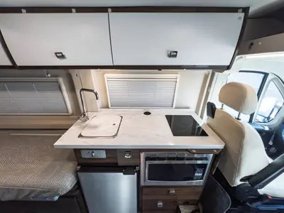2022 Winnebago Travato photo 8