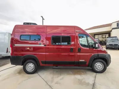 2022 Winnebago Solis Pocket photo 14