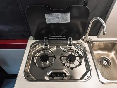 2022 Winnebago Solis Pocket photo 12