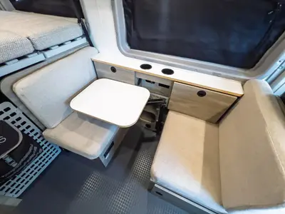 2022 Winnebago Solis Pocket photo 8