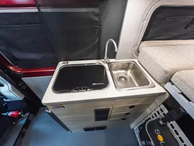 2022 Winnebago Solis Pocket photo 10