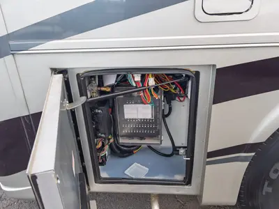 2018 Tiffin Motorhomes Allegro RED photo 28
