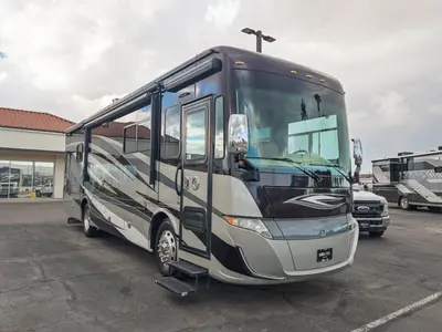 2018 Tiffin Motorhomes Allegro RED exterior