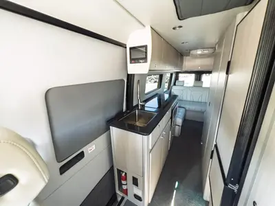 2025 Grech RV Strada-ION photo 11
