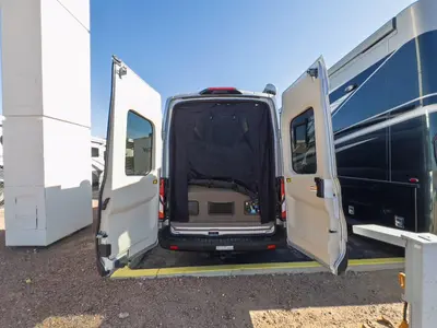 2025 Entegra Coach Expanse photo 2