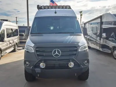 2025 Storyteller Overland Beast Mode photo 18