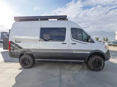 2025 Storyteller Overland Beast Mode photo 15