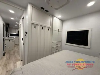 2026 Brinkley Model I photo 36