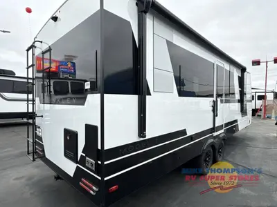 2026 Brinkley Model I photo 8