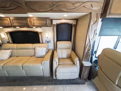 2019 Newmar Ventana photo 7