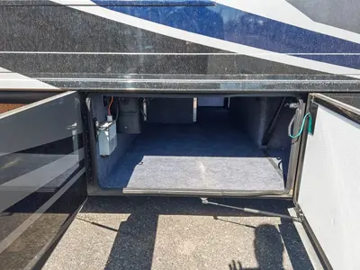 2019 Newmar Ventana photo 25