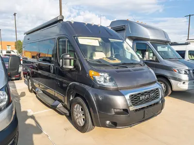 2023 Midwest Automotive Designs Legend FSL exterior