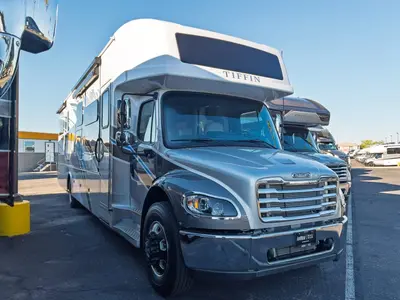 2026 Tiffin Motorhomes Allegro BAY exterior