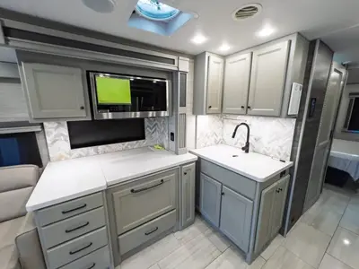 2026 Tiffin Motorhomes Allegro BAY photo 12