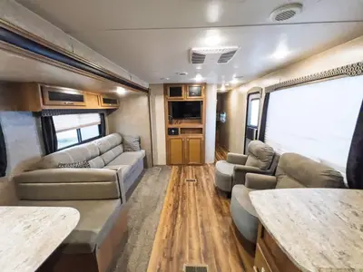 2018 Forest River Catalina photo 2