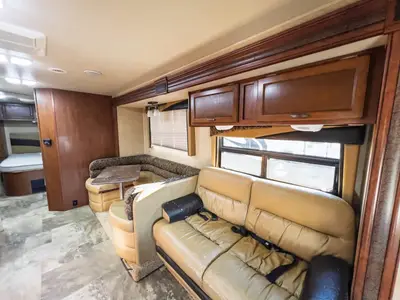 2015 Jayco Redhawk photo 8
