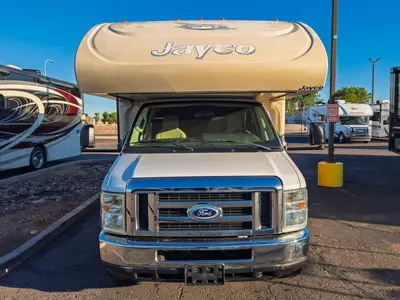 2015 Jayco Redhawk photo 6