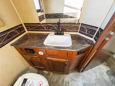2015 Jayco Redhawk photo 18