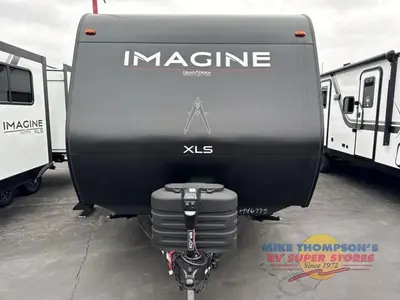 2025 Grand Design Imagine XLS photo 3