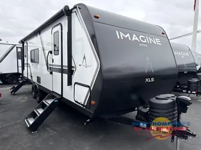 2025 Grand Design Imagine XLS photo 2