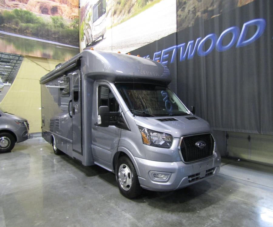 2026 Tiffin Motorhomes Midas exterior