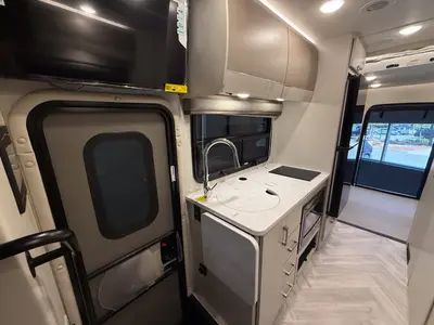 2026 Thor Motor Coach Compass GO photo 4