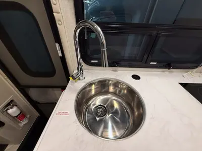 2026 Thor Motor Coach Compass GO photo 8