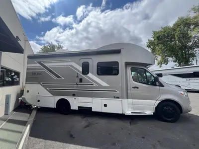2027 Thor Motor Coach Delano photo 21